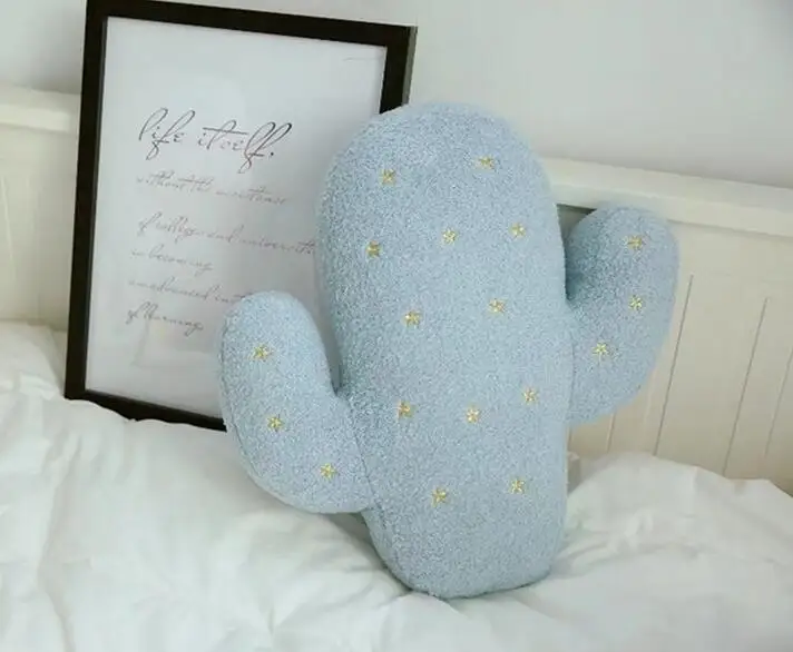 42*40*12cm cute plush cactus cushion pillow kids sofa throw pillow decorative household cute shoulder bag gift
42*40*12cm cute plush cactus cushion pillow kids sofa throw pillow decorative household cute shoulder bag gift