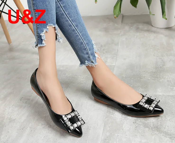 Black/Beige patent leather crystals Loafers driving shoes,Plus big size 43 fashion air-cushioned insole women flats soft shoes
Black/Beige patent leather crystals Loafers driving shoes,Plus big size 43 fashion air-cushioned insole women flats soft shoes