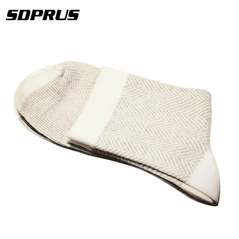 High Quality Men Fashion Sport Casual Pure Cotton Middle Style Classic Casual Durable Breathable Business Socks
High Quality Men Fashion Sport Casual Pure Cotton Middle Style Classic Casual Durable Breathable Business Socks