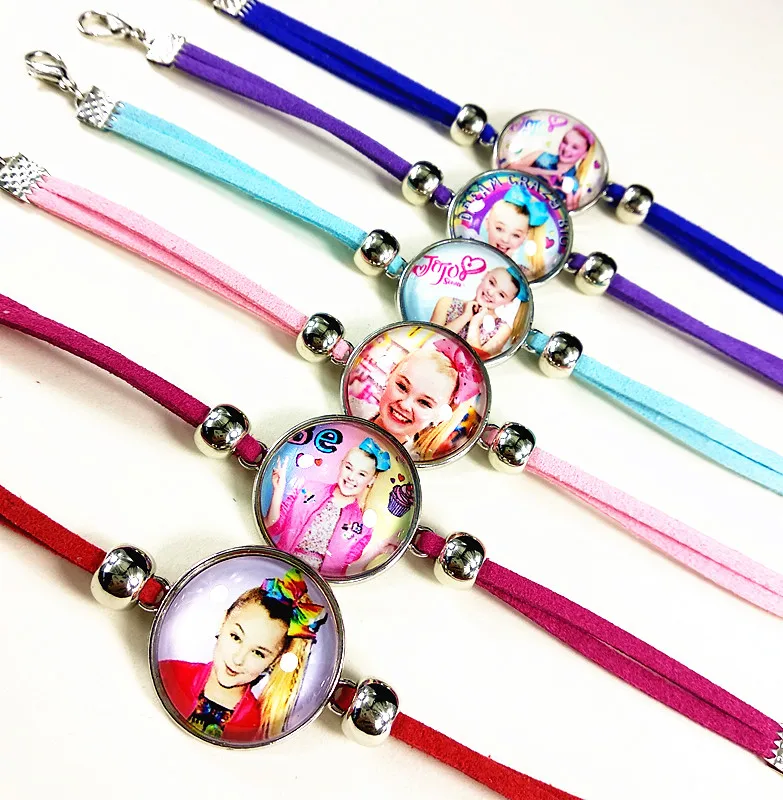 Jiangzimei 24pcs/lot Hot style singer siwa Glass bracelets rose Plating of ancient silver charm bracelet for girls best gift
Jiangzimei 24pcs/lot Hot style singer siwa Glass bracelets rose Plating of ancient silver charm bracelet for girls best gift
