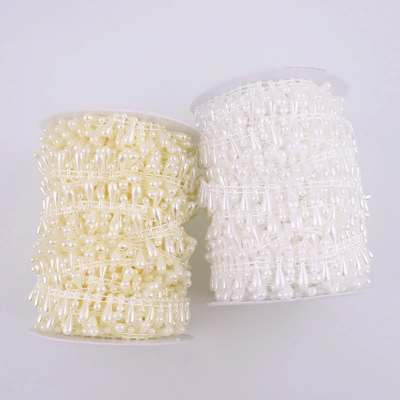 15 Meters 14mm Waterdrop Beads Cotton Plastic Pearls Chain Connection Beads for DIY Wedding Party Christmas Decoration
15 Meters 14mm Waterdrop Beads Cotton Plastic Pearls Chain Connection Beads for DIY Wedding Party Christmas Decoration