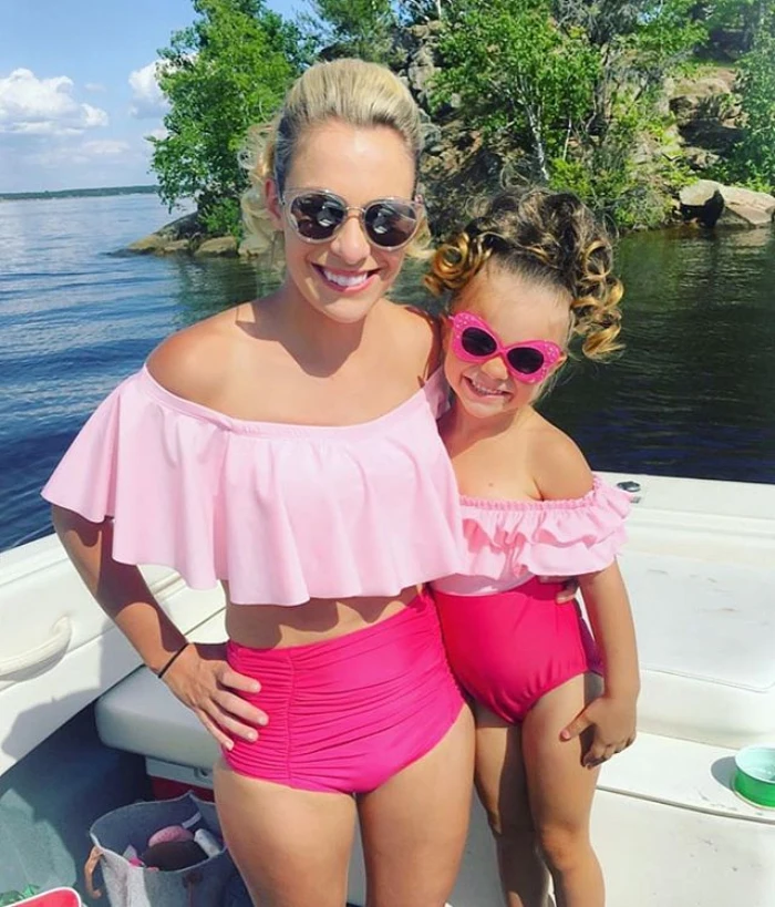 Family Match Swimsuit Mother Daughter Off Shoulder High Waist Bikini Set Swimwear Women Girl Bathing Suit Biquini Monokini
Family Match Swimsuit Mother Daughter Off Shoulder High Waist Bikini Set Swimwear Women Girl Bathing Suit Biquini Monokini