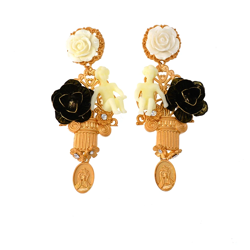 Fashion Design Trendy Retro Alloy Drop Dangle Flower Earrings Rare Women Baroque Retro Trendy Vintage Present Jewelry
Fashion Design Trendy Retro Alloy Drop Dangle Flower Earrings Rare Women Baroque Retro Trendy Vintage Present Jewelry