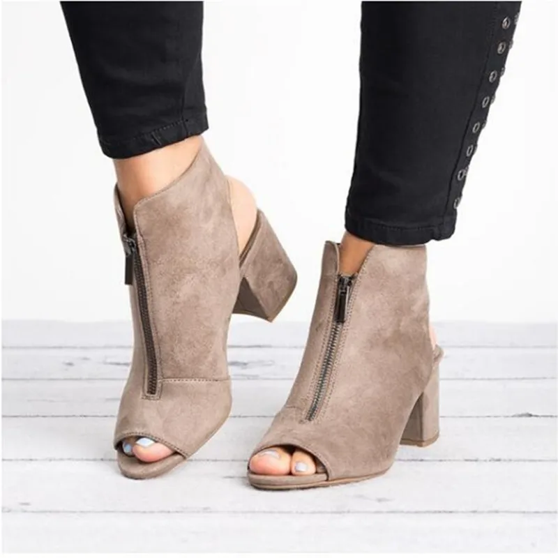 Hot Europe Women Sandals High-heel Shoes Woman 2019 Spring Summer Fashion Sexy Casual Fish Mouth Wedge Sandals Plus Size 34-43
Hot Europe Women Sandals High-heel Shoes Woman 2019 Spring Summer Fashion Sexy Casual Fish Mouth Wedge Sandals Plus Size 34-43