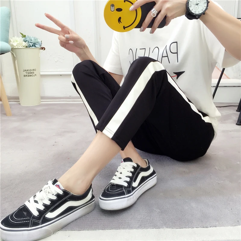 2018 Summer New Fashion Trousers Female Wild High Quality Cropped Pants Stripe Pattern Plus Size Loose Harem Pants YZH22
2018 Summer New Fashion Trousers Female Wild High Quality Cropped Pants Stripe Pattern Plus Size Loose Harem Pants YZH22