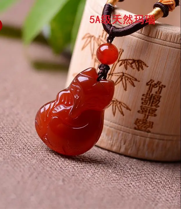 Natural chalcedony pendant open Chalcedony Arctic red fox two pendant girls choker necklace pendant Free shipping
Natural chalcedony pendant open Chalcedony Arctic red fox two pendant girls choker necklace pendant Free shipping