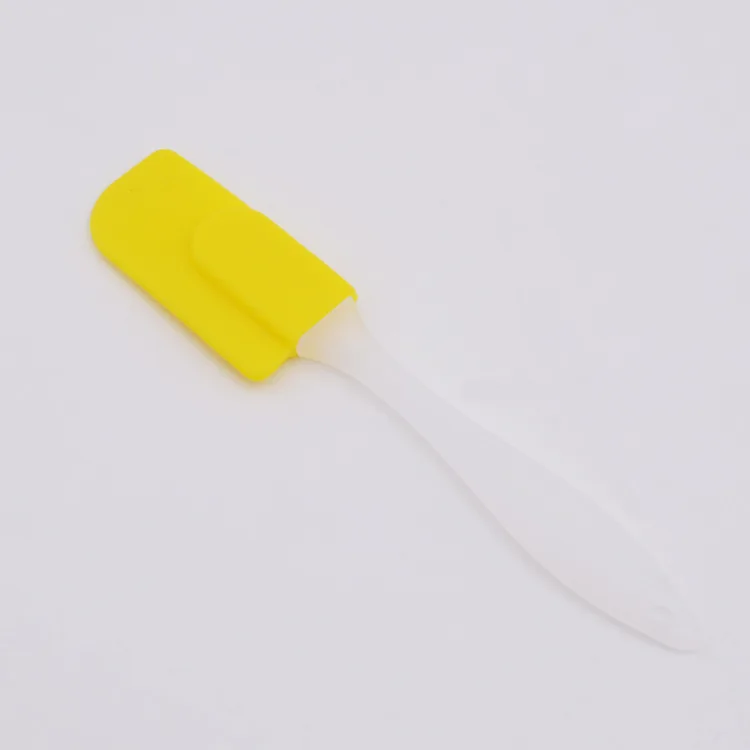 Small size 19cm translucent butter scraper Food grade silicone cream cake jam spatula Multi-purpose baking tools
Small size 19cm translucent butter scraper Food grade silicone cream cake jam spatula Multi-purpose baking tools