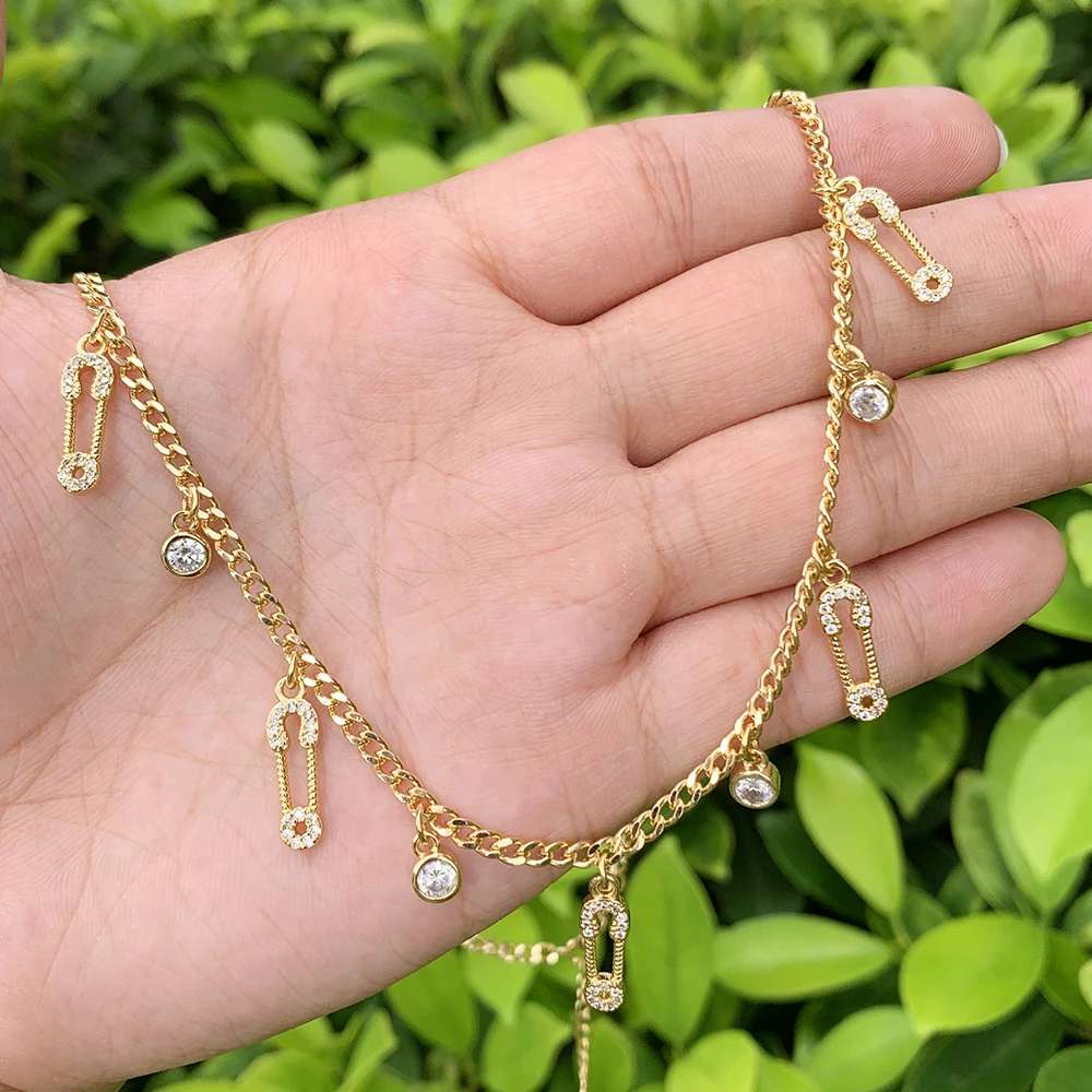 Pin Shape Mini CZ Micro Insert Gold-plated Pendant Brass Cuba's Chain Necklace Suitable For Anniversary/Birthday Gifts
Pin Shape Mini CZ Micro Insert Gold-plated Pendant Brass Cuba's Chain Necklace Suitable For Anniversary/Birthday Gifts