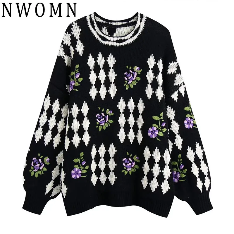 2021 Floral Embroidery Sweater Women Knit Oversize Sweater Woman Winter Vintage Female Sweaters Long Sleeve Jacquard Pullover
2021 Floral Embroidery Sweater Women Knit Oversize Sweater Woman Winter Vintage Female Sweaters Long Sleeve Jacquard Pullover