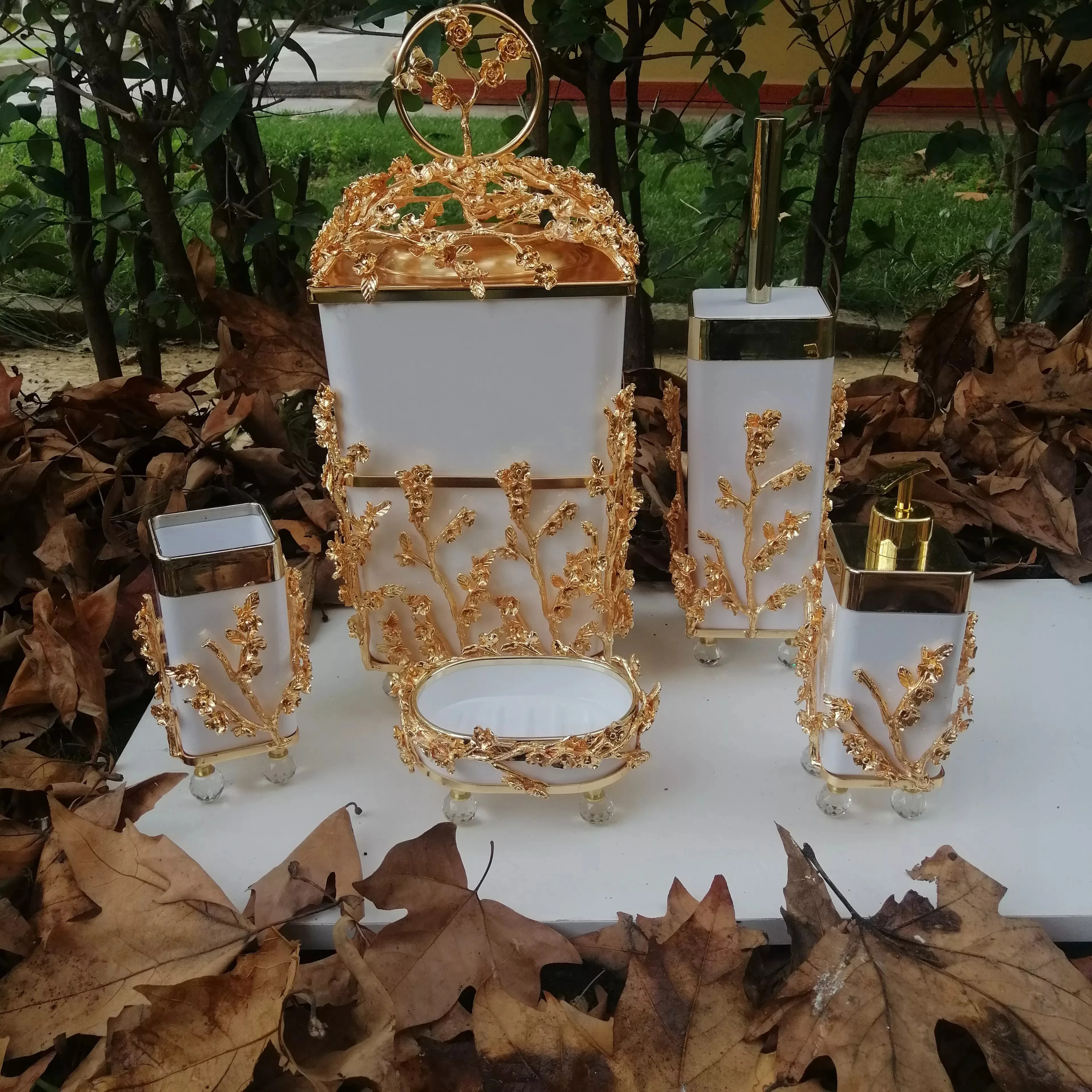 100% Brass 5+1 Piece Bathroom Set 8 kg Gold Color Trash Can Toilet Brush Solid Liquid Soap Dispenser Toothbrush Holder Durable Hard Plastic Handcrafted Butterfly Ornament Figurine Art Decor Craft Home Accessories Gifts
100% Brass 5+1 Piece Bathroom Set 8 kg Gold Color Trash Can Toilet Brush Solid Liquid Soap Dispenser Toothbrush Holder Durable Hard Plastic Handcrafted Butterfly Ornament Figurine Art Decor Craft Home Accessories Gifts