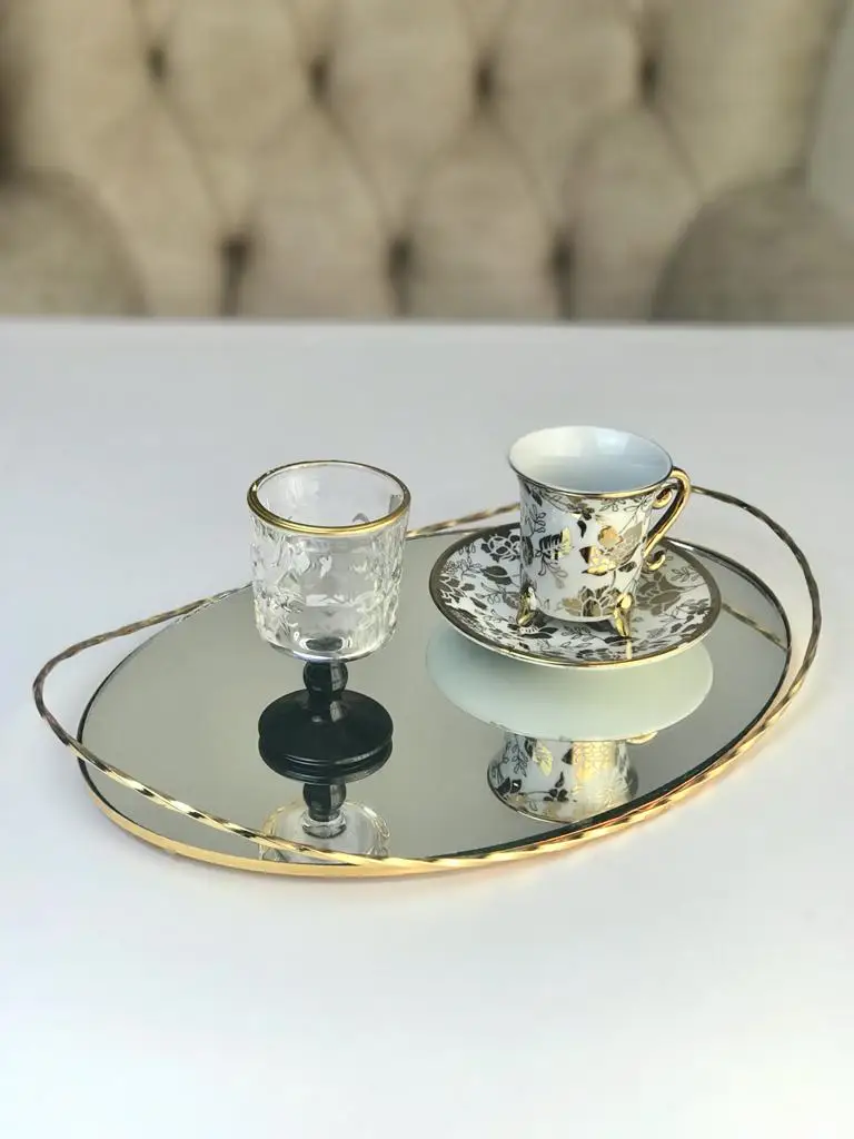 Storage Tray Gold Rounded Circle Luxury Glass Metal Mirror Makeup Organizer Cake Plate Jewelry Display Home Wedding Decor Small
Storage Tray Gold Rounded Circle Luxury Glass Metal Mirror Makeup Organizer Cake Plate Jewelry Display Home Wedding Decor Small