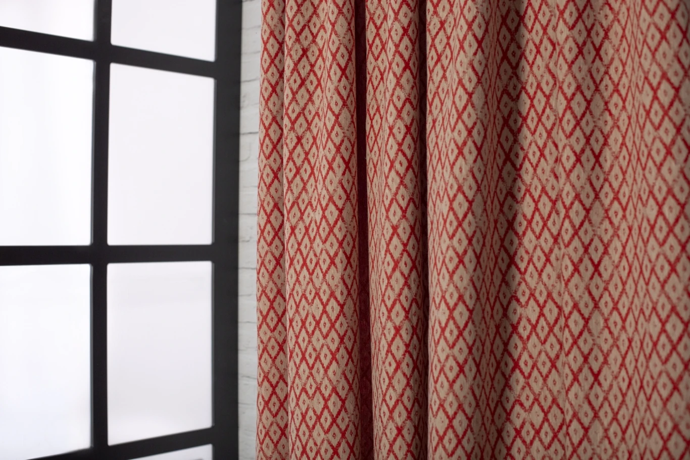 Diagonal Cross Pattern Cotton Red Drapes, 7 colors. Length up to 115 '' ( 292 cm)
Diagonal Cross Pattern Cotton Red Drapes, 7 colors. Length up to 115 '' ( 292 cm)