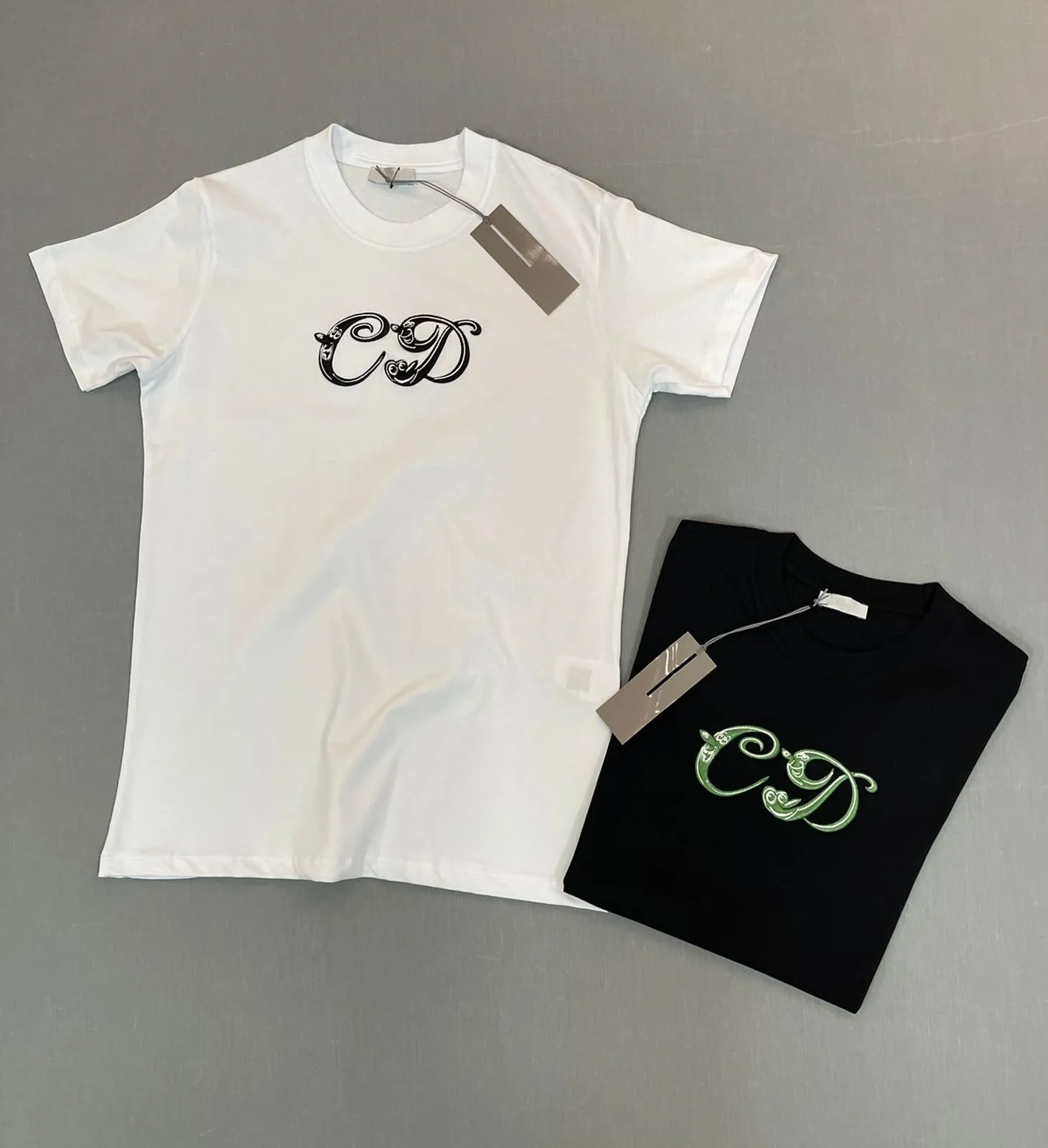 New Season Men 'S Shirt 100 cotton Good Quality Branded Narrow cut Round collar t-shirt
New Season Men 'S Shirt 100 cotton Good Quality Branded Narrow cut Round collar t-shirt