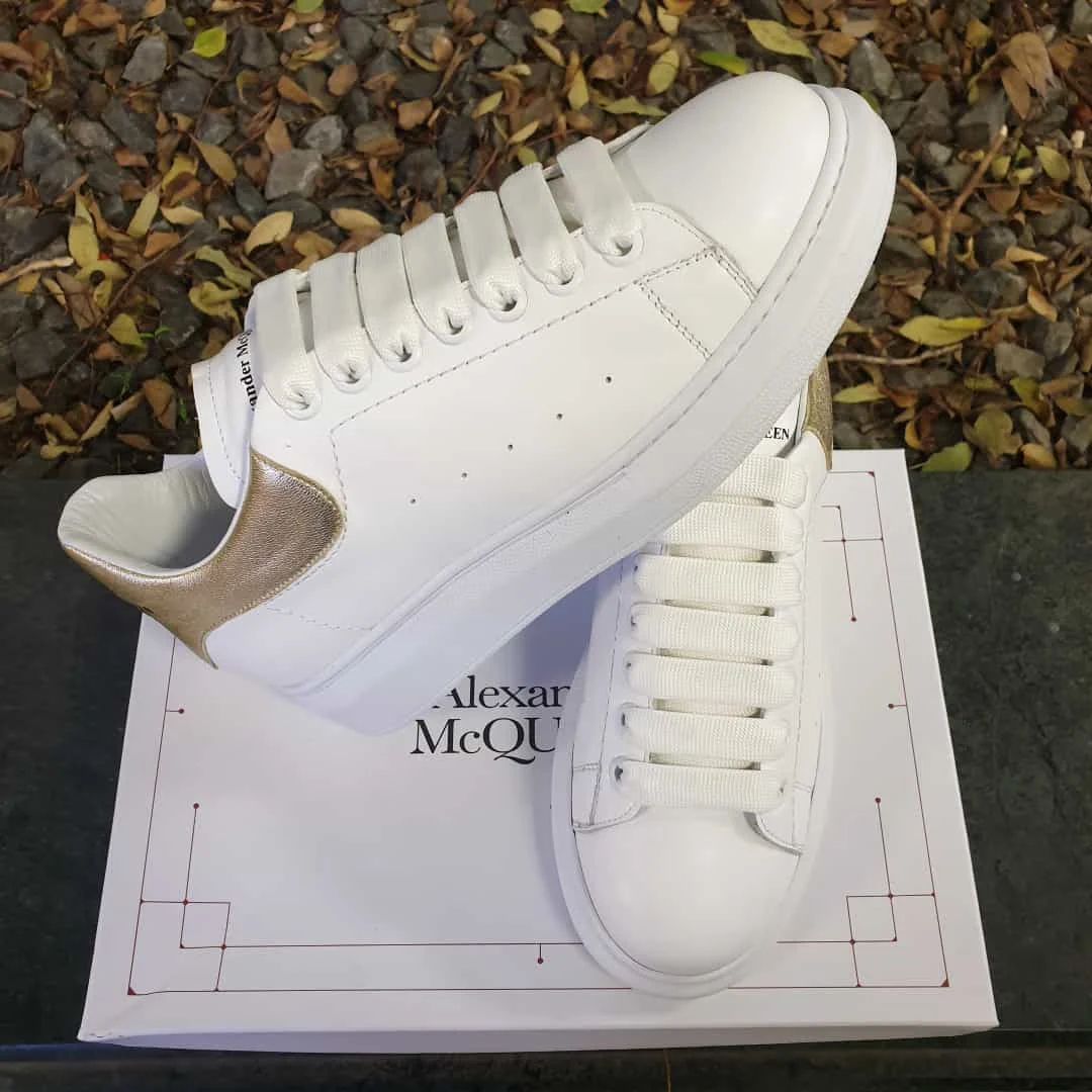 2021 New season fashion men sneakers , high quality , fast and free shippping,best price
2021 New season fashion men sneakers , high quality , fast and free shippping,best price