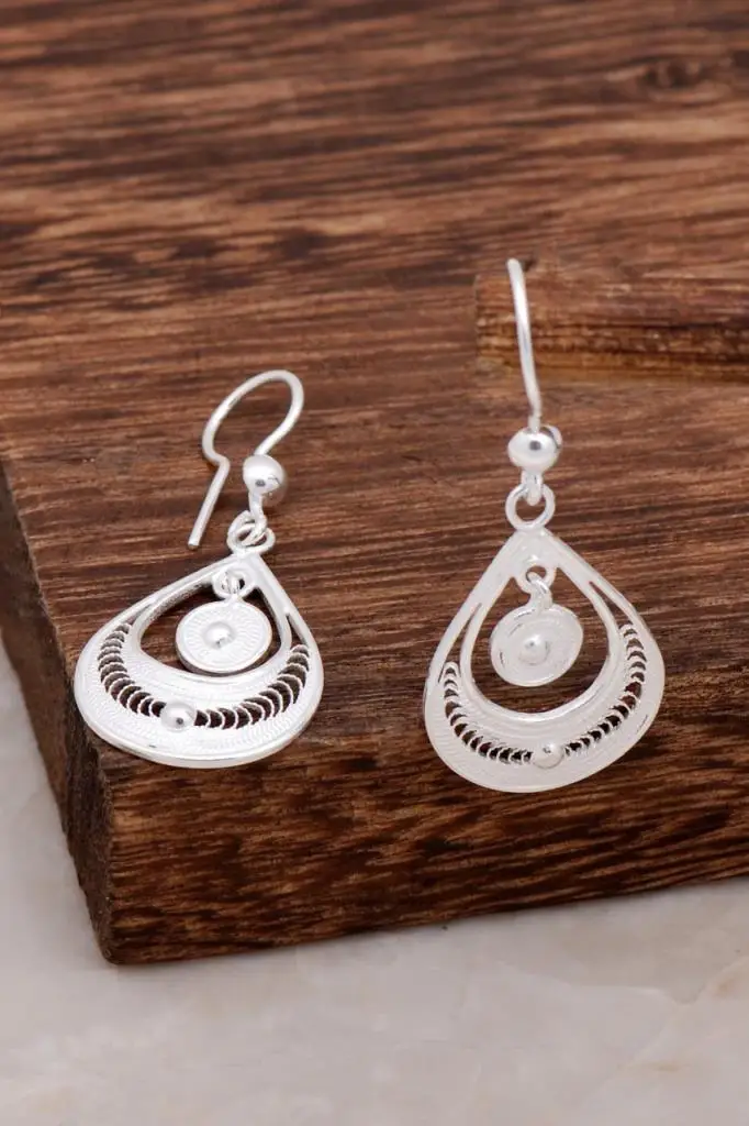 Filigree Design Silver Earring 4633 High Quality Hand Made Original Filigree Silver Jewellery Gift for Women
Filigree Design Silver Earring 4633 High Quality Hand Made Original Filigree Silver Jewellery Gift for Women