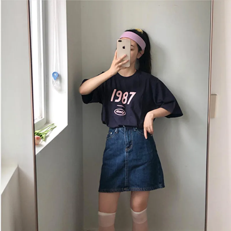 New Fashion 2021 Korean Style Letters Printer T-shirts Couples Tees Clothes Cotton Tee For Women Man Short Sleeve T-shirt Summer
New Fashion 2021 Korean Style Letters Printer T-shirts Couples Tees Clothes Cotton Tee For Women Man Short Sleeve T-shirt Summer