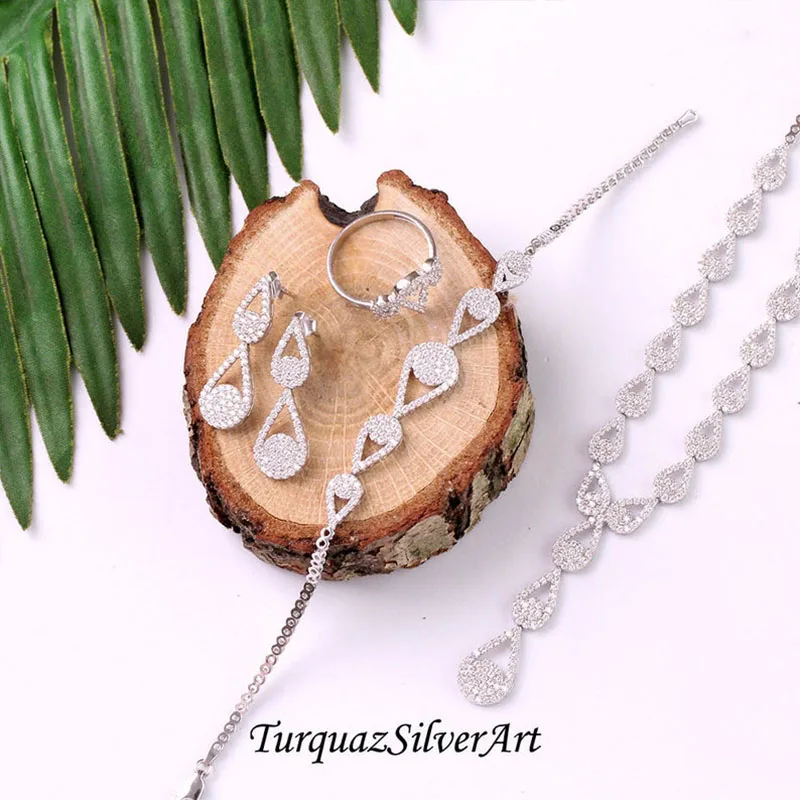 Woman Dainty Drop Zirconia 925 Silver Jewelry Set, Zirconia ring, Zirconia Bracelet, Zirconia Necklace, White Zirconia
Woman Dainty Drop Zirconia 925 Silver Jewelry Set, Zirconia ring, Zirconia Bracelet, Zirconia Necklace, White Zirconia