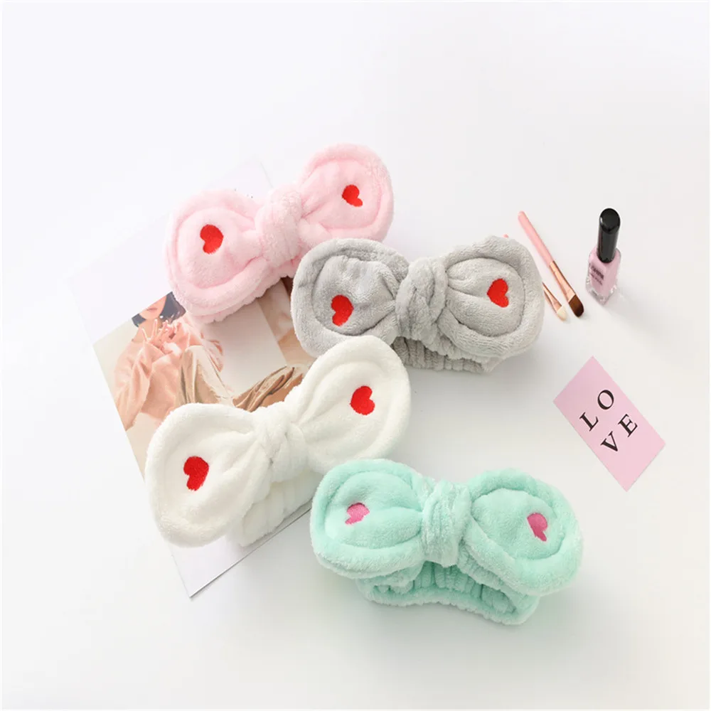 Korean Version Of The Simple Wild Red Love Rabbit Ears Bow Face Wash Hair Band Ladies Headband Hair Accessories
Korean Version Of The Simple Wild Red Love Rabbit Ears Bow Face Wash Hair Band Ladies Headband Hair Accessories