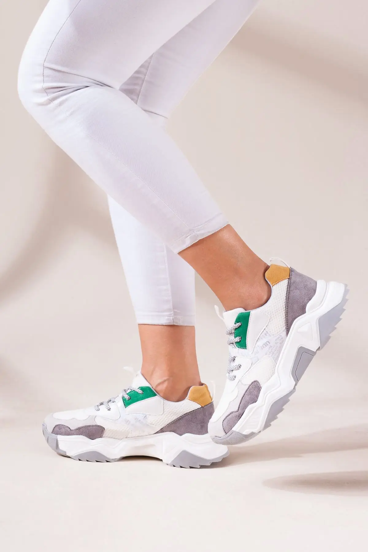 Women's High-Based 2 Different Color Sneaker new season sneaker stylish design women's fashion
Women's High-Based 2 Different Color Sneaker new season sneaker stylish design women's fashion
