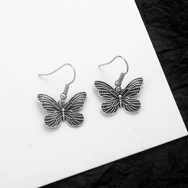 New Vintage Silver Color Metal Butterfly Drop Earrings For Women Temperament Female Simple Butterfly Earring Jewelry Gifts
New Vintage Silver Color Metal Butterfly Drop Earrings For Women Temperament Female Simple Butterfly Earring Jewelry Gifts