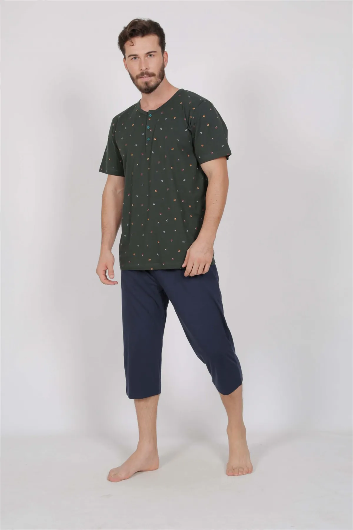 Summer Casual Solid Cotton Pajama Sets for Men Short Sleeve Capri Pants Sleepwear Pyjama Male Homewear Lounge Wear Clothes
Summer Casual Solid Cotton Pajama Sets for Men Short Sleeve Capri Pants Sleepwear Pyjama Male Homewear Lounge Wear Clothes