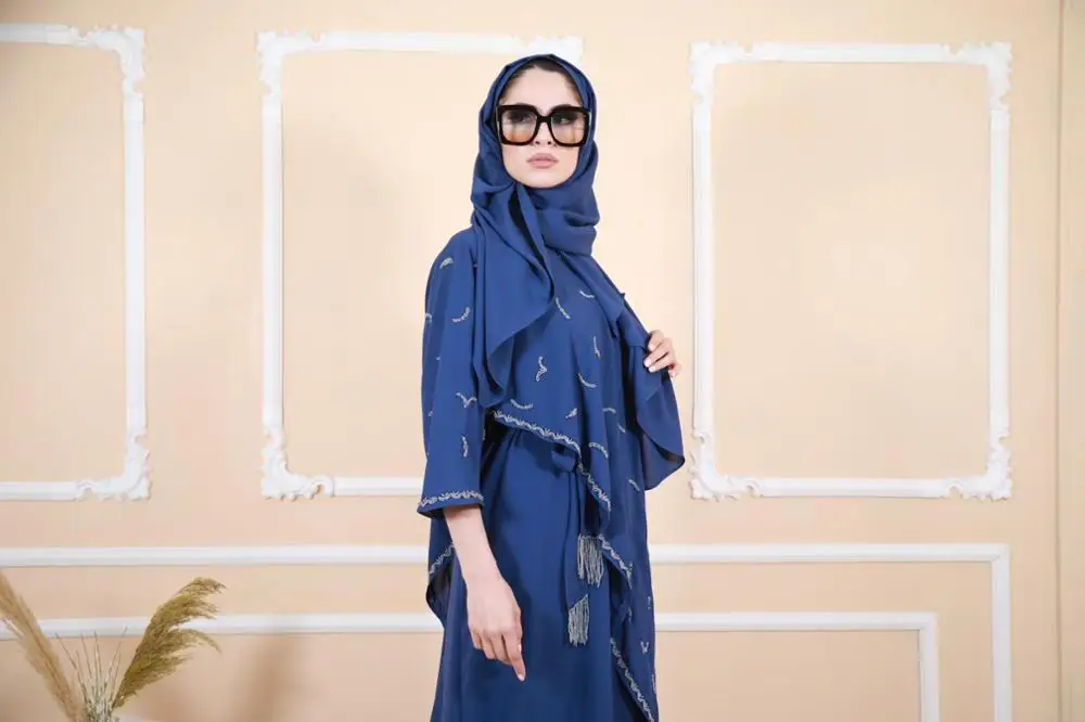 Diamond Abaya 2021 Model Kaftan Dubai Arabic Beading Designs Islamic Turkey Women Clothes Muslim Abaya+Scarf 145 cm Turkish Made
Diamond Abaya 2021 Model Kaftan Dubai Arabic Beading Designs Islamic Turkey Women Clothes Muslim Abaya+Scarf 145 cm Turkish Made