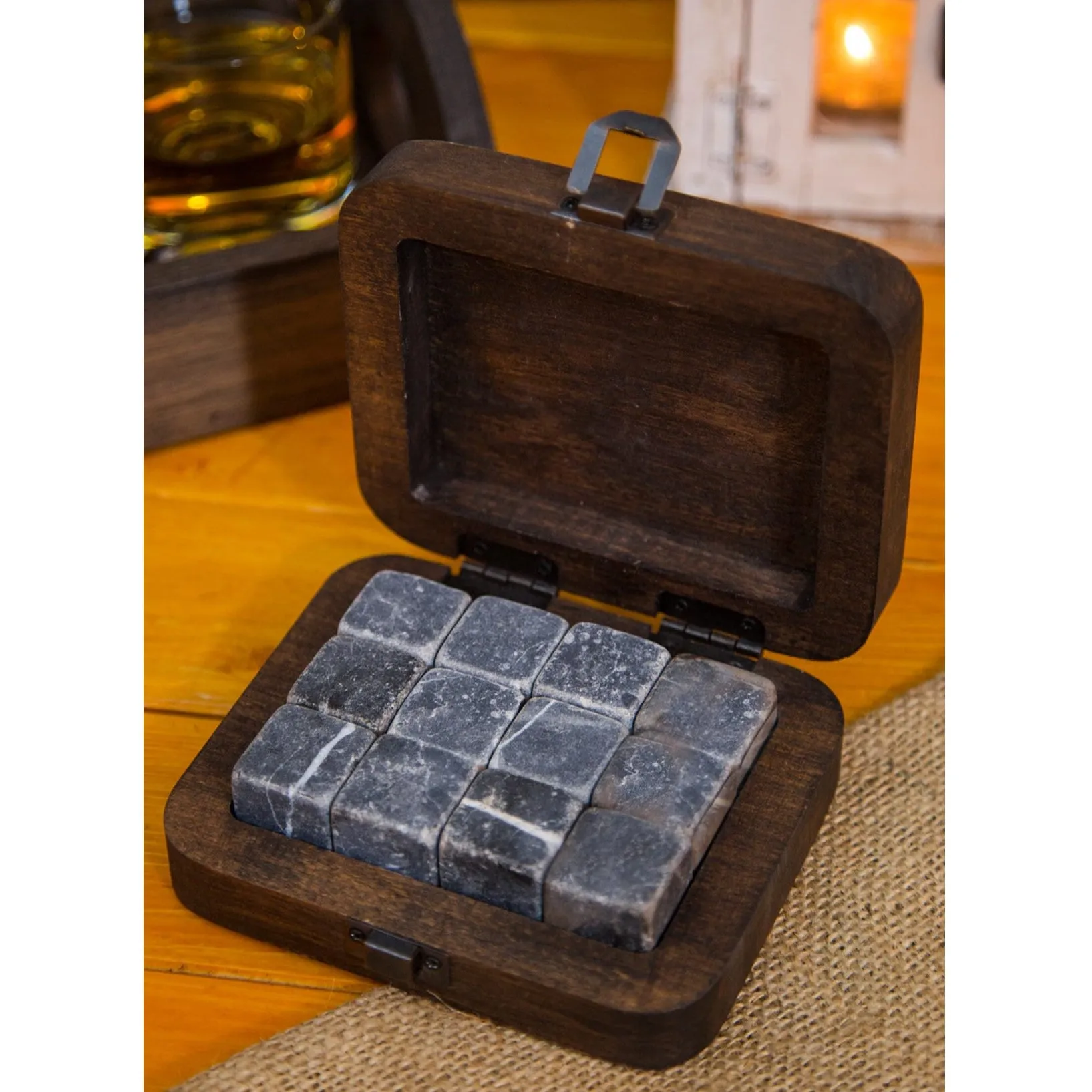 Wooden Boxed Whiskey Stone Set cooling cubes soft drink quick ice natural carry crate cool practical vodka wine gift decorative
Wooden Boxed Whiskey Stone Set cooling cubes soft drink quick ice natural carry crate cool practical vodka wine gift decorative