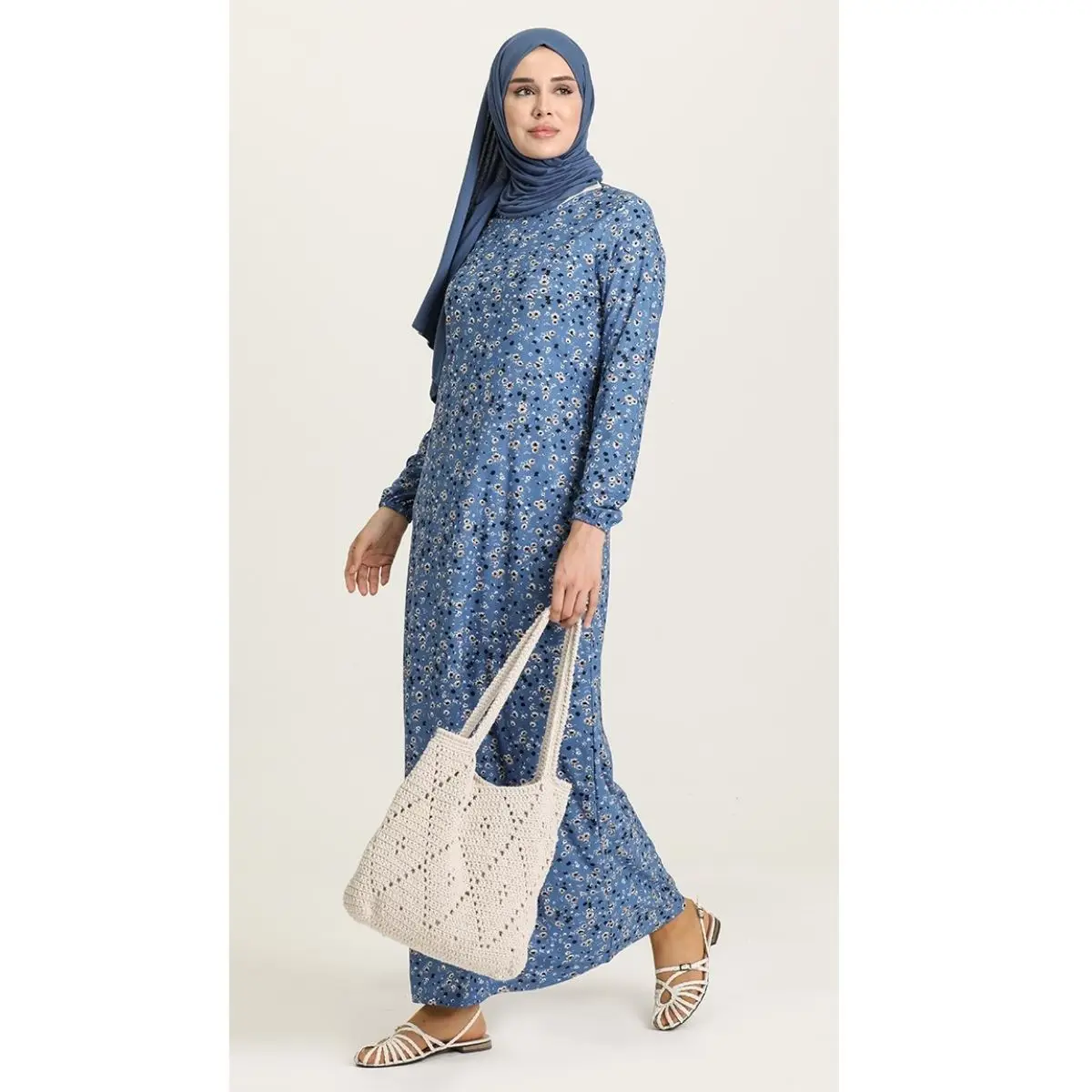 Floral dress Unlined long sleeve Zero Collar Straight Cut Seasonal Women Hijab Muslim Casual Stylish Fashion Elegant
Floral dress Unlined long sleeve Zero Collar Straight Cut Seasonal Women Hijab Muslim Casual Stylish Fashion Elegant