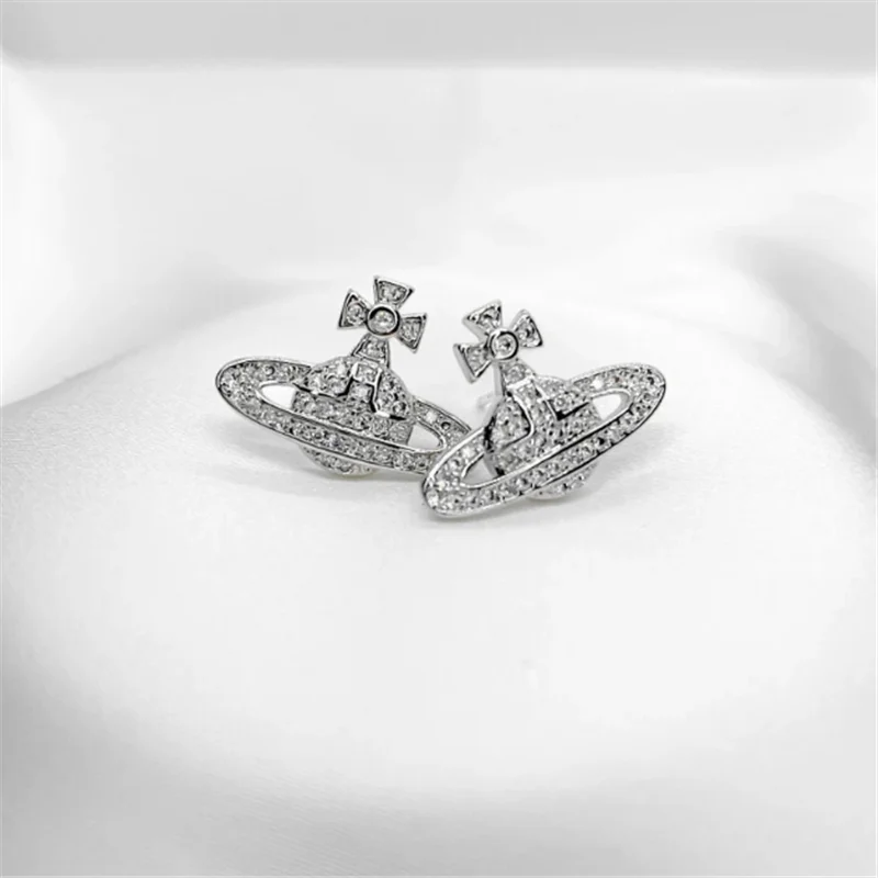 Saturn Planet Celestial Stud Earrings Full of Diamonds Women's Fashion Simple Personality Creative Small Earrings Jewelry Gifts
Saturn Planet Celestial Stud Earrings Full of Diamonds Women's Fashion Simple Personality Creative Small Earrings Jewelry Gifts
