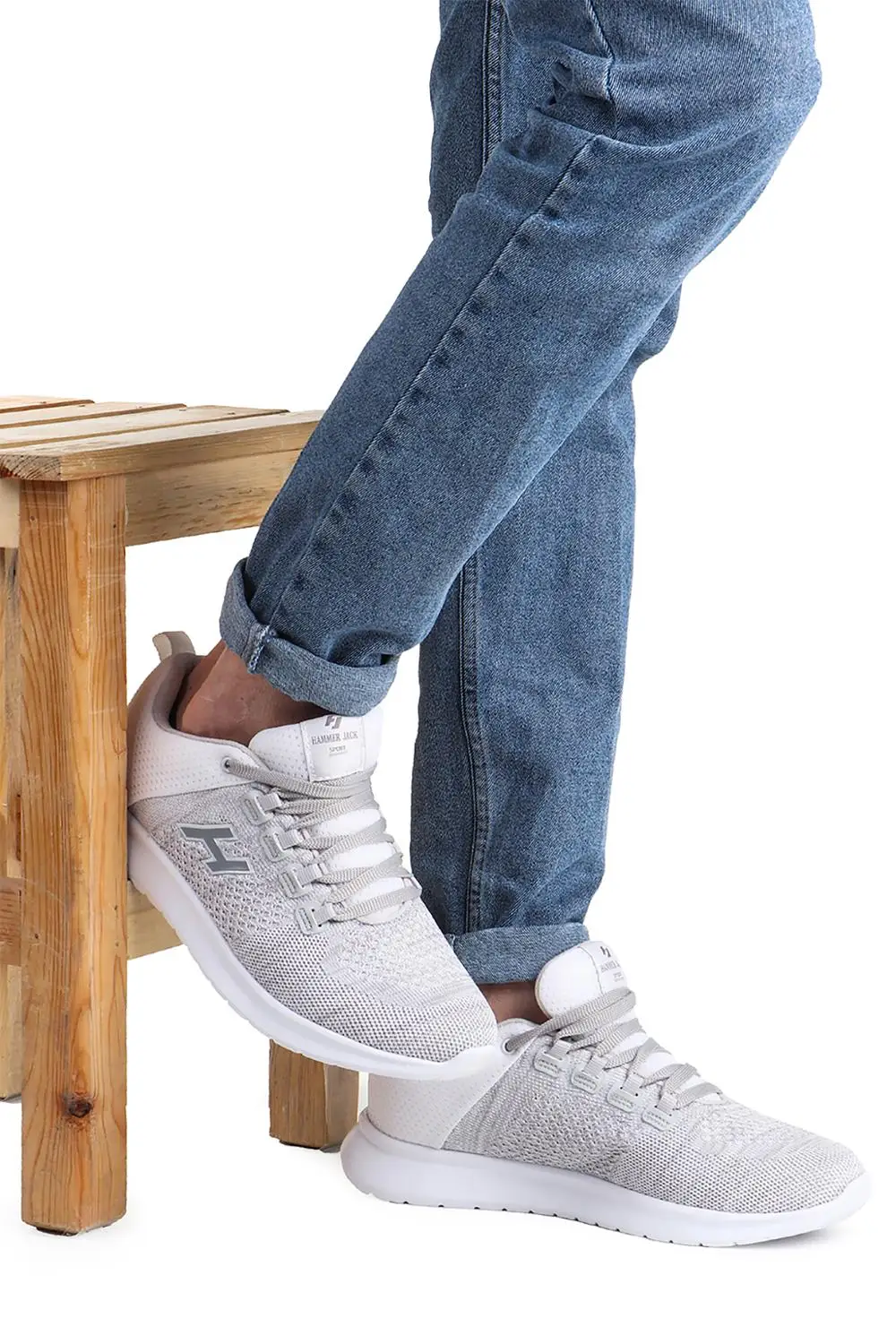 Breathable Men Shoes 2020 Hot Sell Sport Quality Outdoor Walking Jogging Sneakers Comfortable New Brand Boot Size 37-45
Breathable Men Shoes 2020 Hot Sell Sport Quality Outdoor Walking Jogging Sneakers Comfortable New Brand Boot Size 37-45
