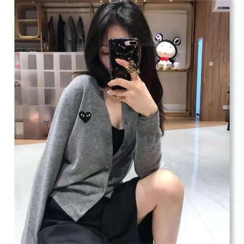 Japan Heart-Shaped Eyes Embroidery Cardigan Tops Black Cardigan For Women Sweater Traf Blouse Office 2019 Korean Fashion 2021
Japan Heart-Shaped Eyes Embroidery Cardigan Tops Black Cardigan For Women Sweater Traf Blouse Office 2019 Korean Fashion 2021