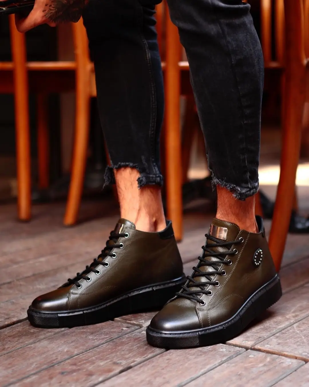 100% Genuine Leather Casual Style Men Shoes Handmade Comfortable Durable-11179 KHAK
100% Genuine Leather Casual Style Men Shoes Handmade Comfortable Durable-11179 KHAK