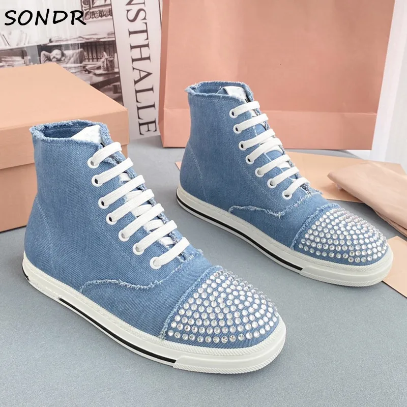 Fashion Women Denim Blue Crystal Casual Shoes Luxury Design High-top Sports Sneakers Lace Up Flat Vulcanize Shoes Woman 2022
Fashion Women Denim Blue Crystal Casual Shoes Luxury Design High-top Sports Sneakers Lace Up Flat Vulcanize Shoes Woman 2022