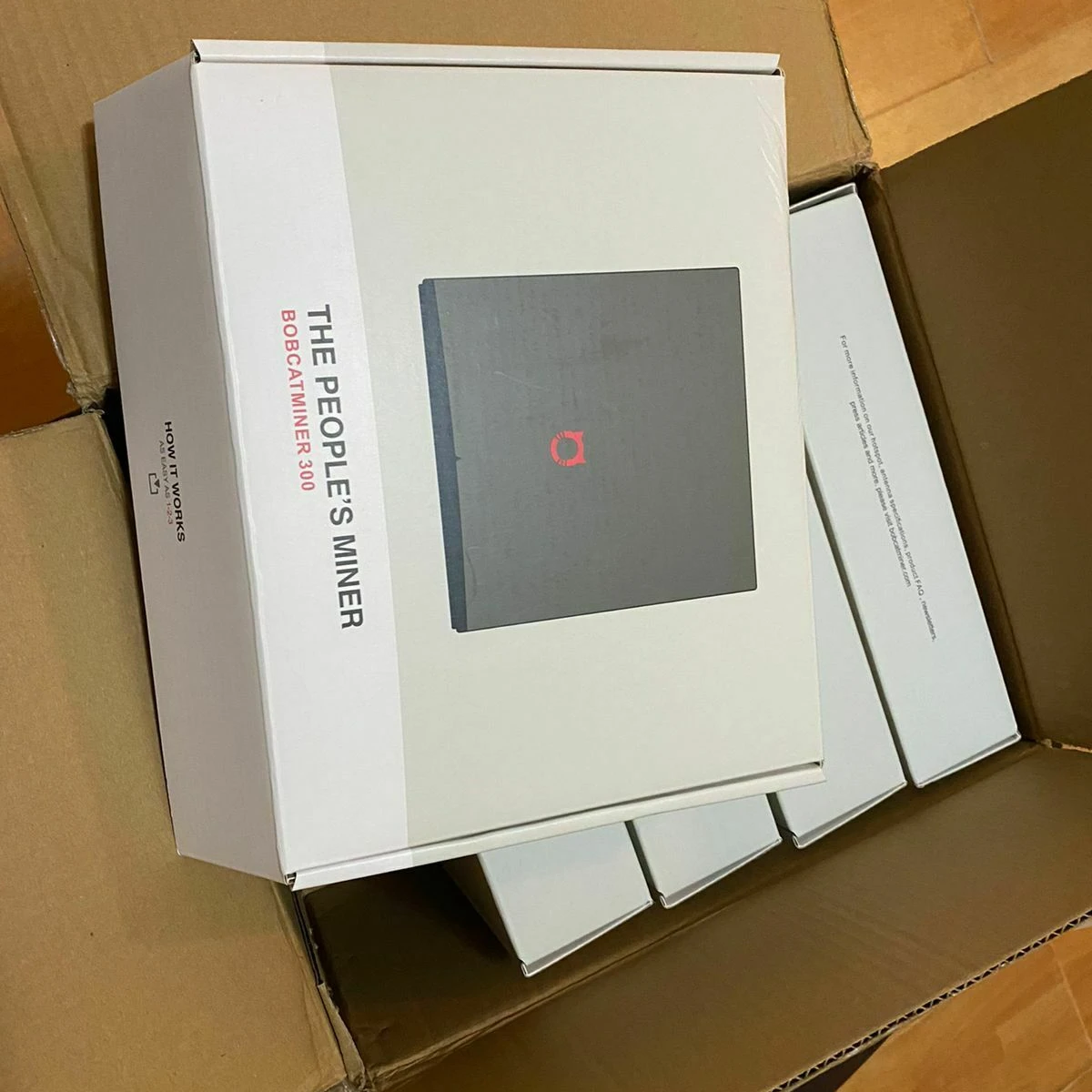 Q1 BUY 4 GET 2 FREE Новое поступление Bobcat Miner 300 US915 EU868 CN470 Helium Hotspot $ HNT
Q1 BUY 4 GET 2 FREE Новое поступление Bobcat Miner 300 US915 EU868 CN470 Helium Hotspot $ HNT