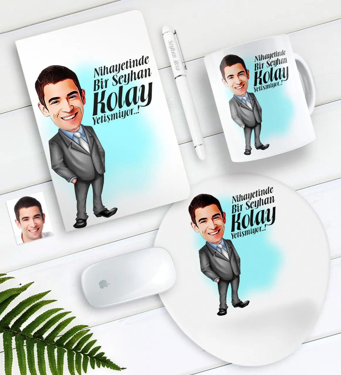 Персонализированные Mr Easy Grow Caricature ручка для записной книжки кружка коврик для мыши Seti-1
Персонализированные Mr Easy Grow Caricature ручка для записной книжки кружка коврик для мыши Seti-1