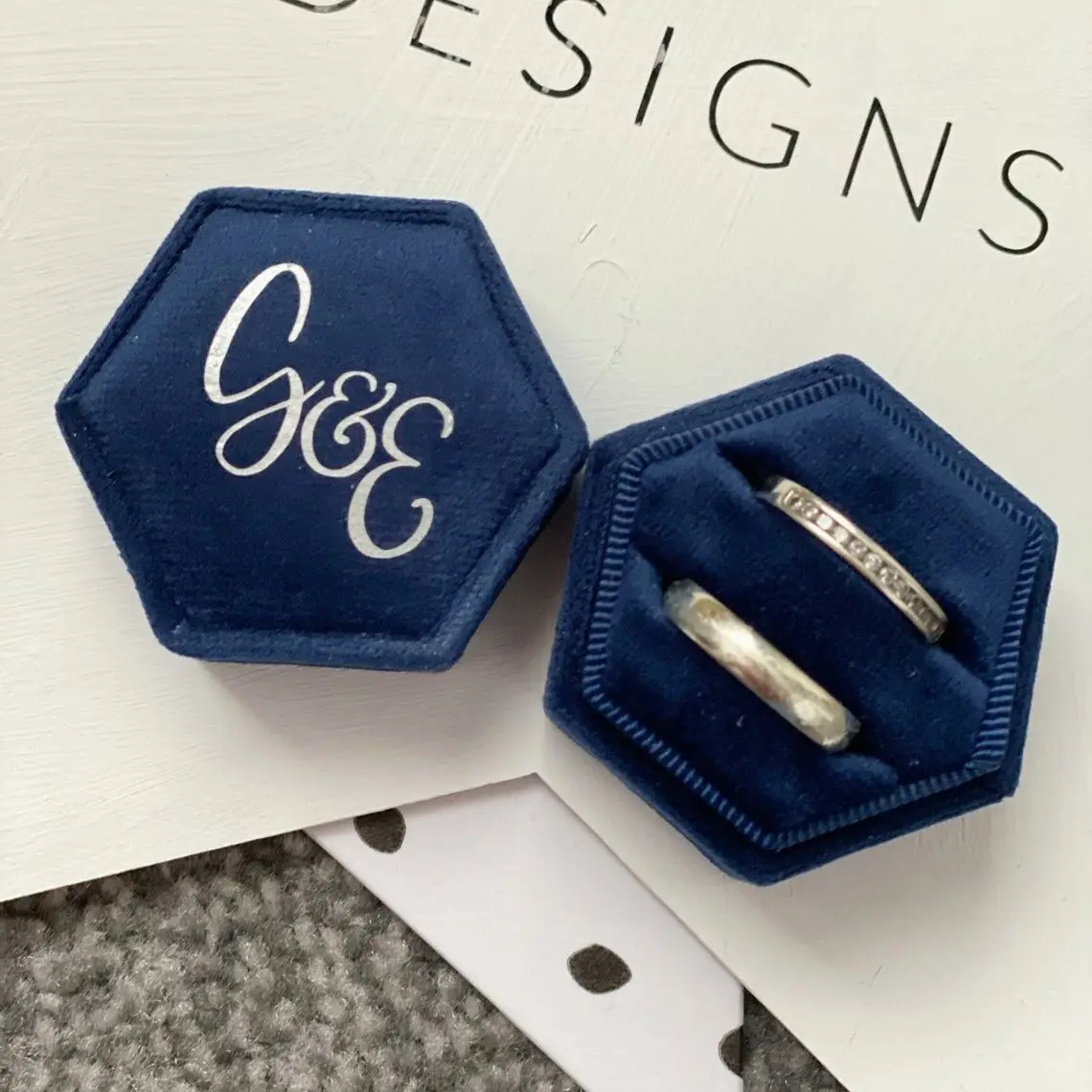 Luxury Velvet Hexagon Ring Box, Personalised Double Ring Box, Wedding Ring Box, Engagement Ring Box
Luxury Velvet Hexagon Ring Box, Personalised Double Ring Box, Wedding Ring Box, Engagement Ring Box