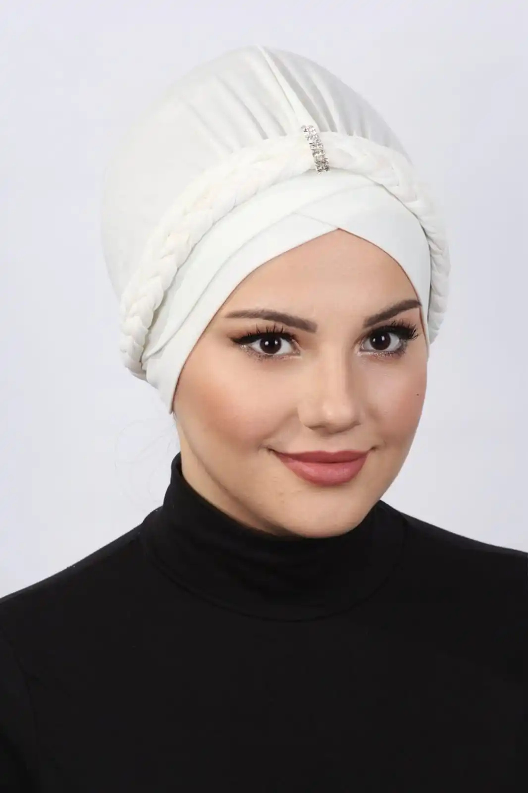 Повседневный тюрбан для женщин Hijab, Легкий головной платок, двойные плетеные чапсы
Повседневный тюрбан для женщин Hijab, Легкий головной платок, двойные плетеные чапсы