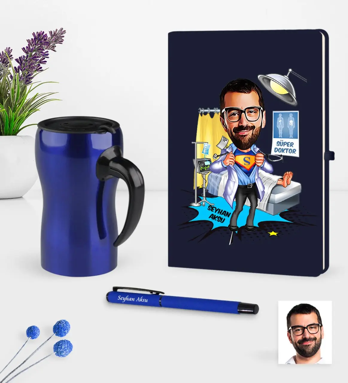 Персонализированные Mr Doctor Caricature темно-синяя ручка для записной книжки термос кружка набор-1
Персонализированные Mr Doctor Caricature темно-синяя ручка для записной книжки термос кружка набор-1