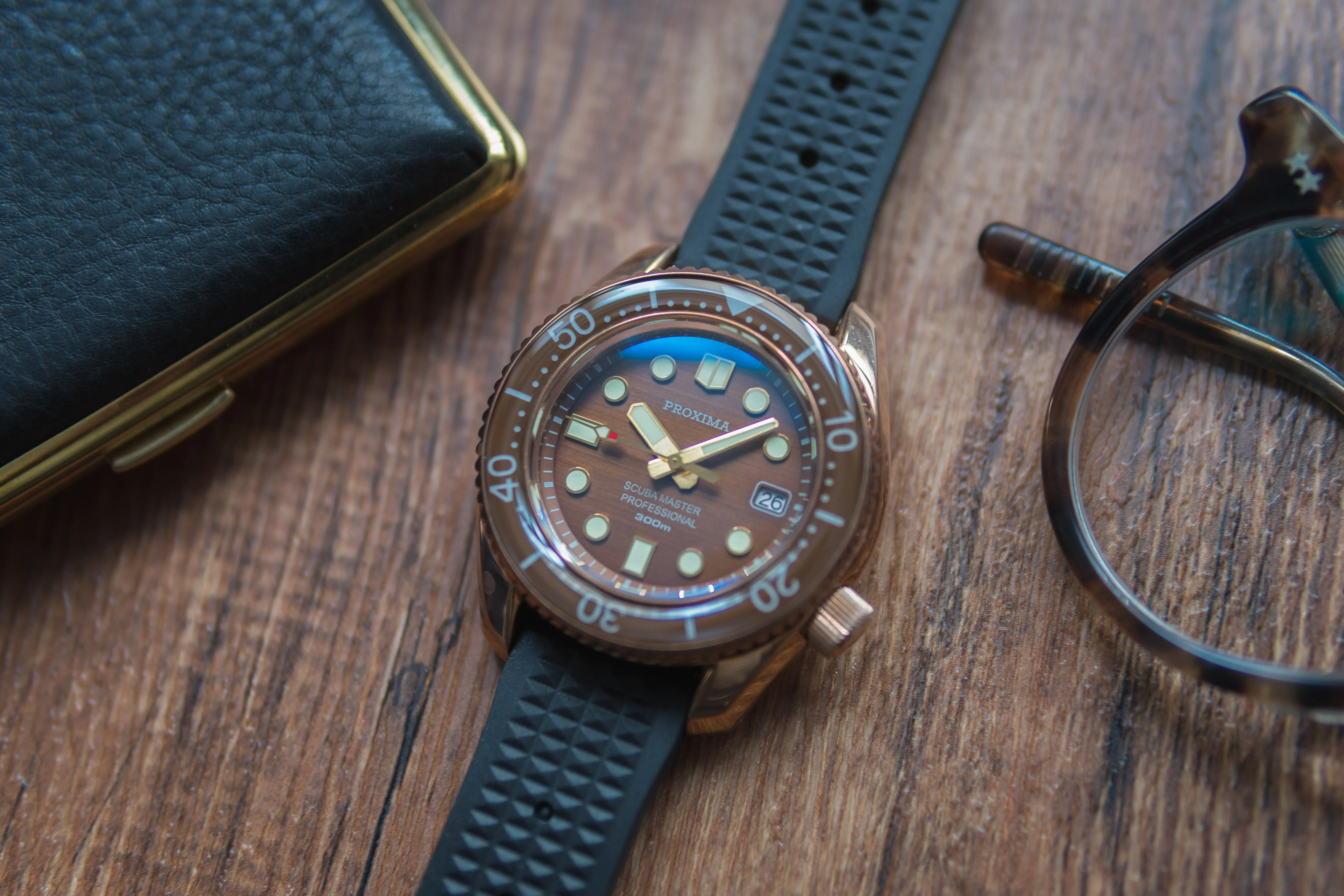 Proxima MM300 SBDX001 Bronze Diver Dive Watch NH35 Movement Sapphire Bezel Insert C3 Luminous
Proxima MM300 SBDX001 Bronze Diver Dive Watch NH35 Movement Sapphire Bezel Insert C3 Luminous