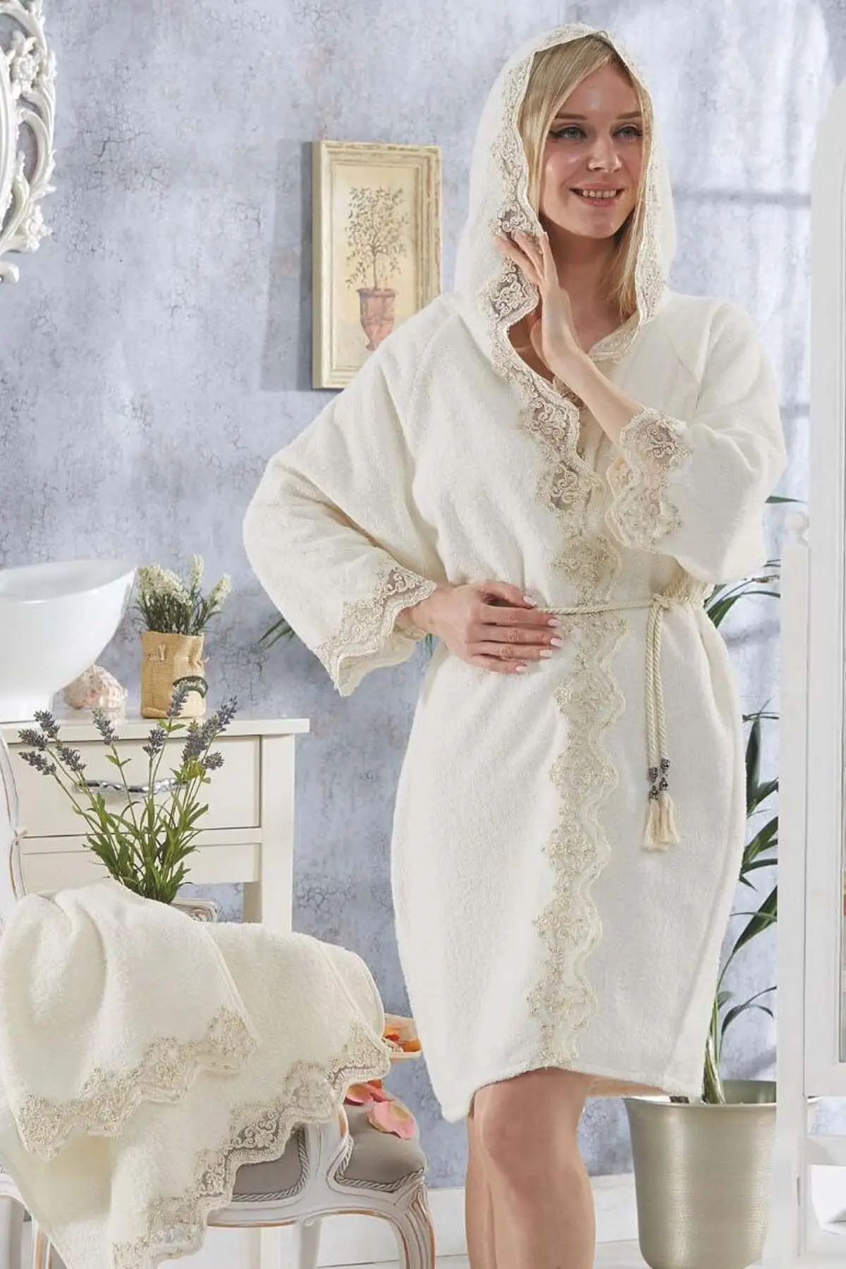 Bathrobe Set for Ladies Bamboo Quality Stylish Design Embroidered Head Towel Elegant fashionable Female Woman sr2
Bathrobe Set for Ladies Bamboo Quality Stylish Design Embroidered Head Towel Elegant fashionable Female Woman sr2