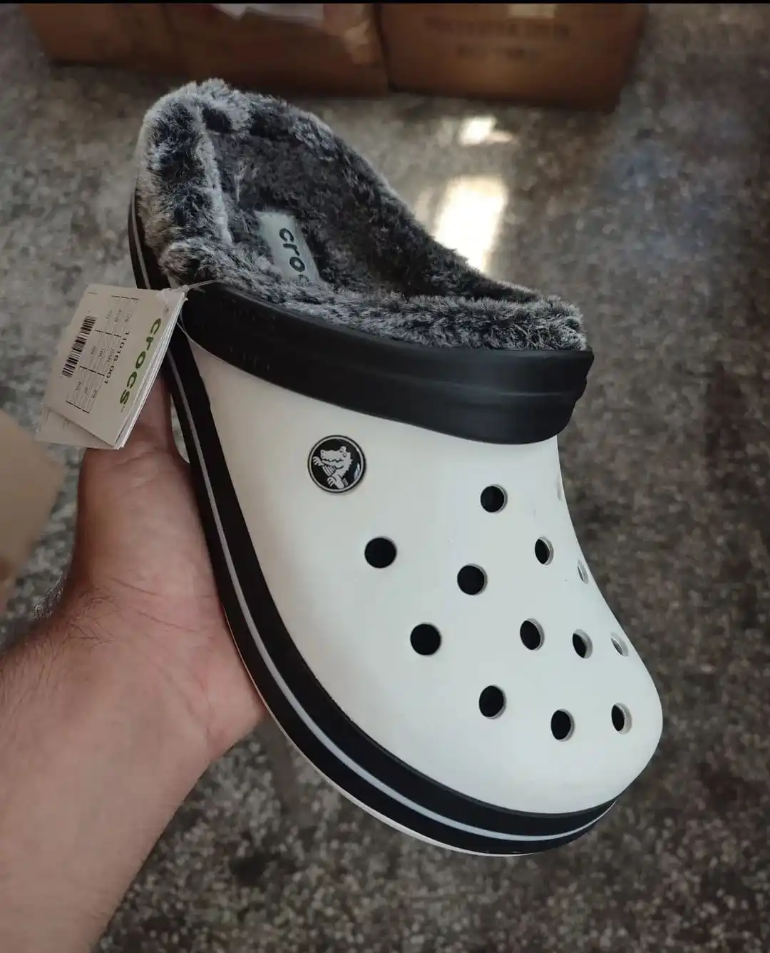 Тапочки crocs 2021 первого качества, шерстяная подошва унисекс, пушистые удобные мягкие перфорированные тапочки для использования внутри и вне ...
Тапочки crocs 2021 первого качества, шерстяная подошва унисекс, пушистые удобные мягкие перфорированные тапочки для использования внутри и вне ...