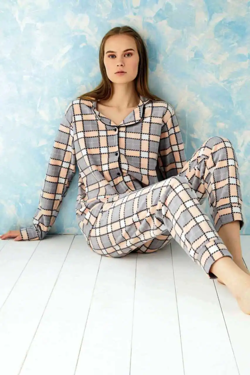 Front Buttoned Fleece Women's Pajamas Set Free Shipping From Turkey New Season High Quality
Front Buttoned Fleece Women's Pajamas Set Free Shipping From Turkey New Season High Quality