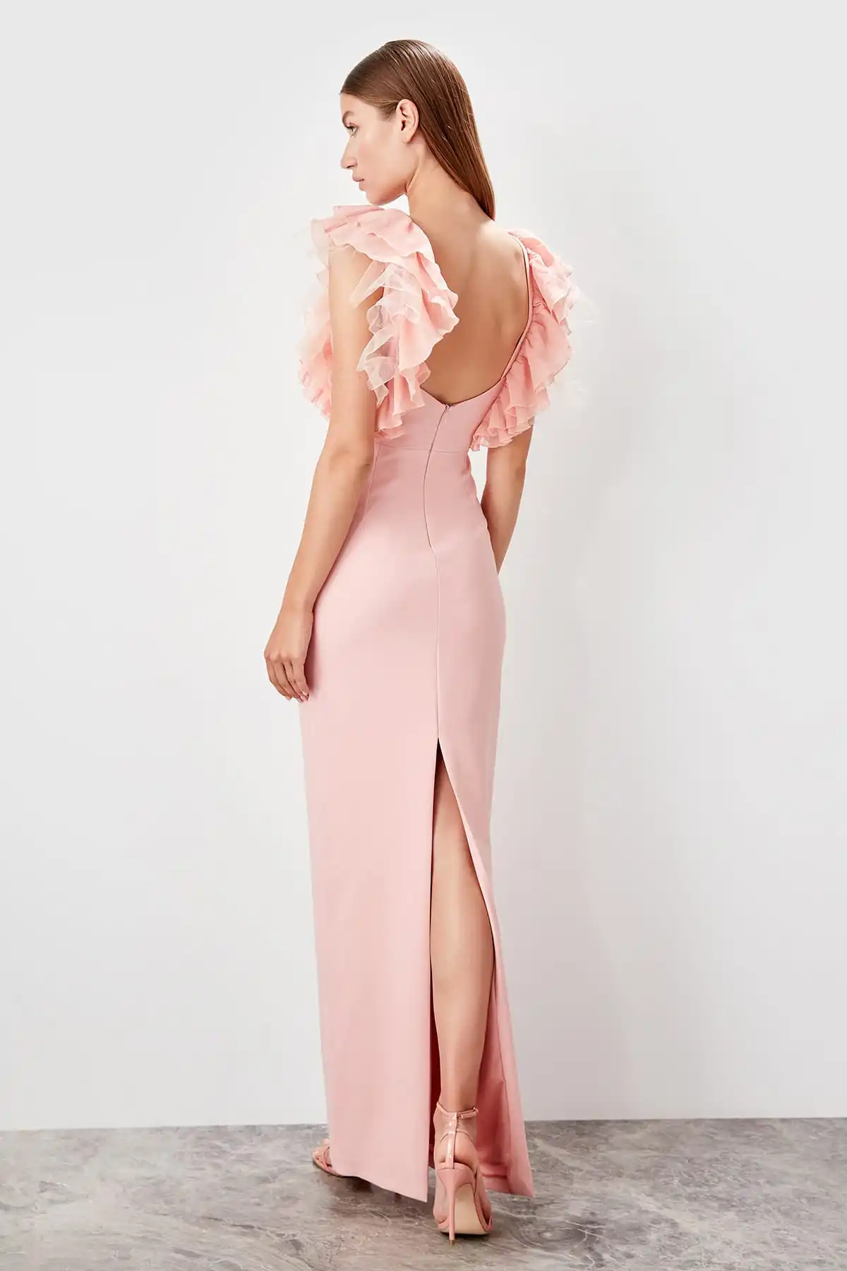 Trendyol маховик детальное вечернее платье TPRSS19BB0558 | Свадьбы и торжества