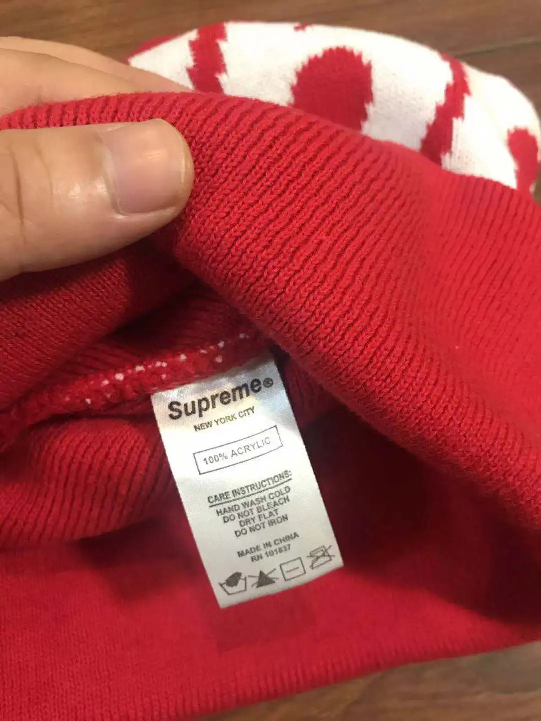 supre 18FW 3M reflective big logo beanie Beanie beanie Winter Hats For Women Beanie Hat men women ebbridery beanies 
supre 18FW 3M reflective big logo beanie Beanie beanie Winter Hats For Women Beanie Hat men women ebbridery beanies