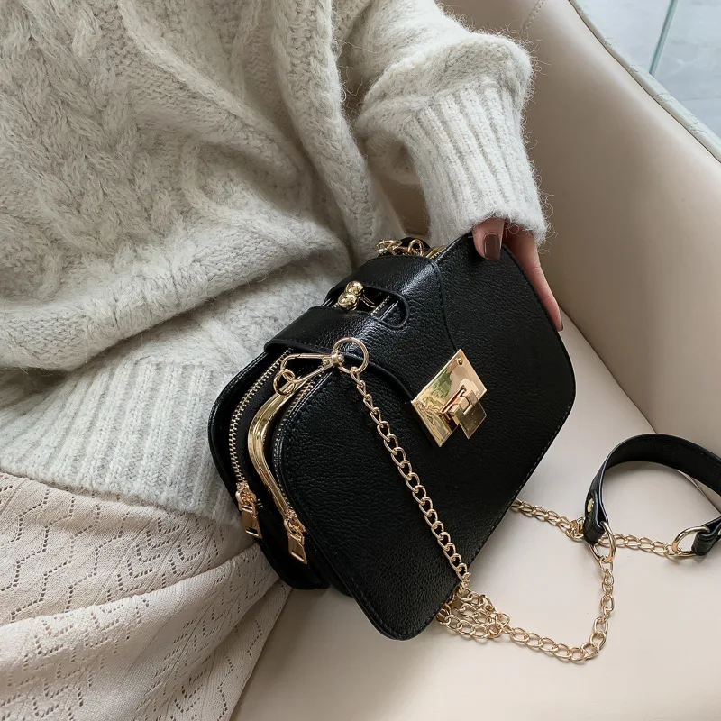 VALTIS 2021 Fashion Women Shoulder Bag Chain Strap Flap Designer Handbags Clutch Bag Ladies Messenger Bags With Metal Buckle LV
VALTIS 2021 Fashion Women Shoulder Bag Chain Strap Flap Designer Handbags Clutch Bag Ladies Messenger Bags With Metal Buckle LV