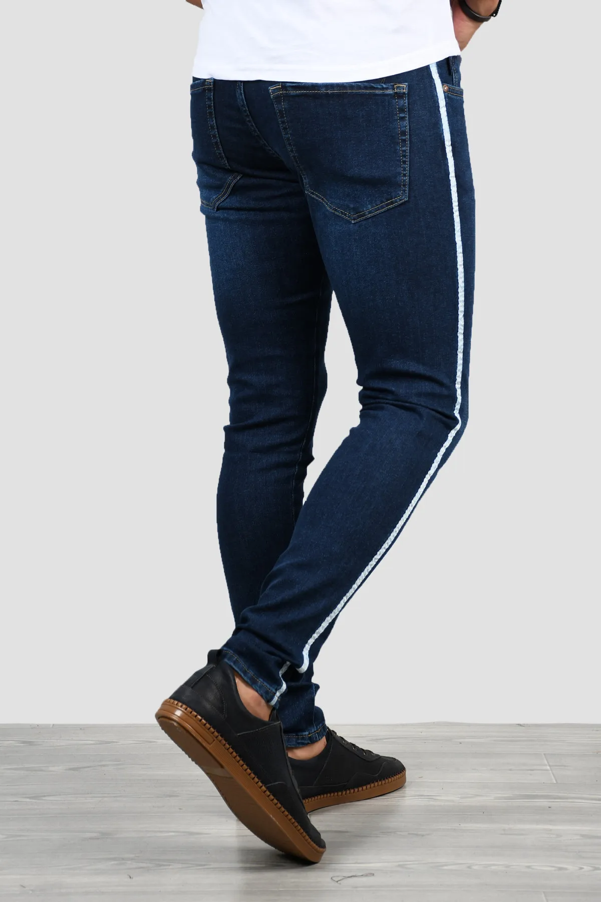 DeepSEA Male Navy Blue Slim Fit Jeans Denim Long Pants Slim Fit Cotton Lycra Street Clothing Four Seasons Vintage Casual 2022095
DeepSEA Male Navy Blue Slim Fit Jeans Denim Long Pants Slim Fit Cotton Lycra Street Clothing Four Seasons Vintage Casual 2022095