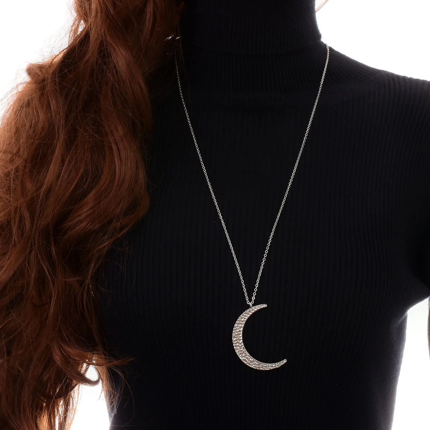 2022 New European And American Jewelry Fashion Exaggerated Moon Pendant Necklace Women's Single Layer Pendant Sweater Chain
2022 New European And American Jewelry Fashion Exaggerated Moon Pendant Necklace Women's Single Layer Pendant Sweater Chain