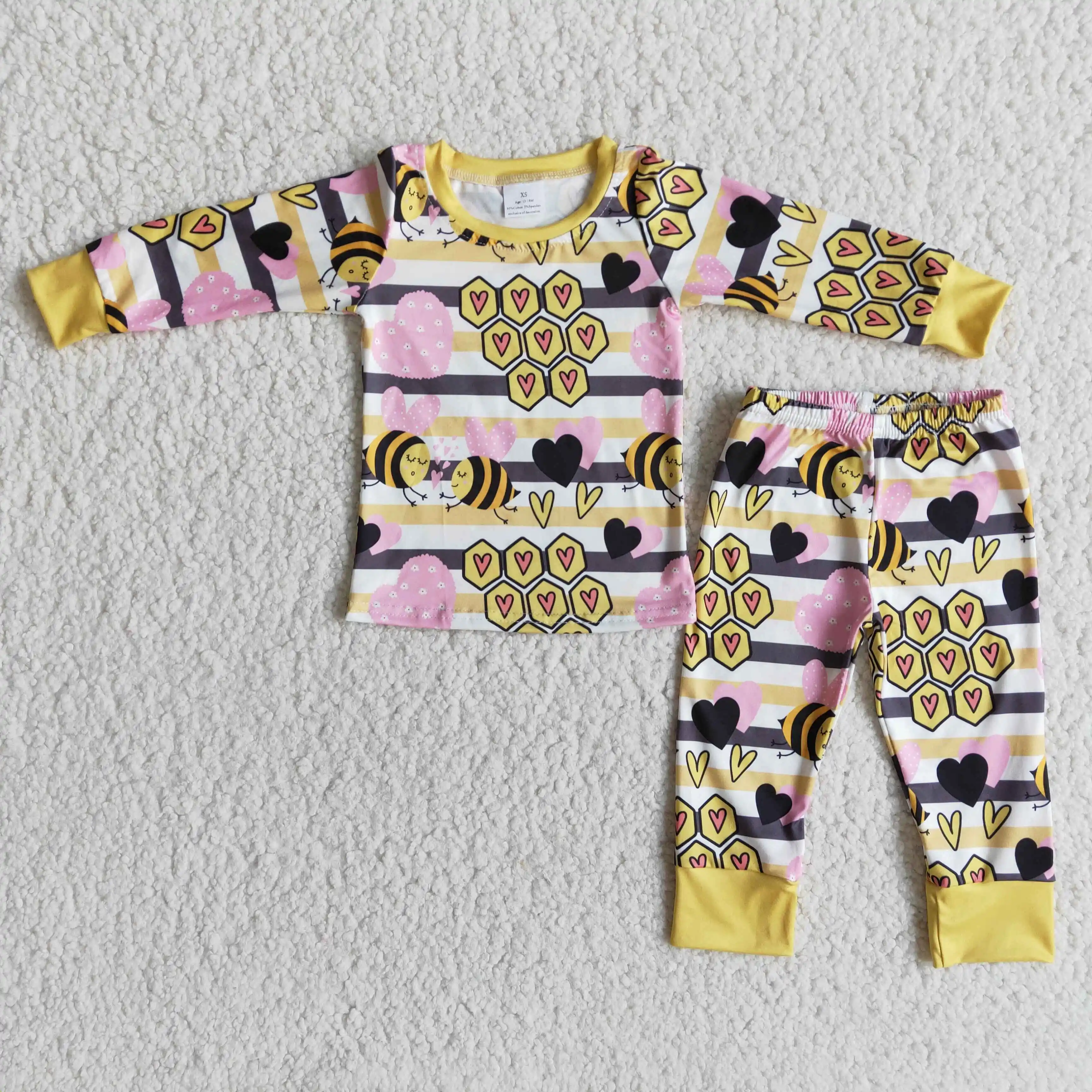 Boutique girls sleepwear pajamas baby Valentine's Day outfits Bee Love Stripe print pink wholesale kids pajamas set
Boutique girls sleepwear pajamas baby Valentine's Day outfits Bee Love Stripe print pink wholesale kids pajamas set