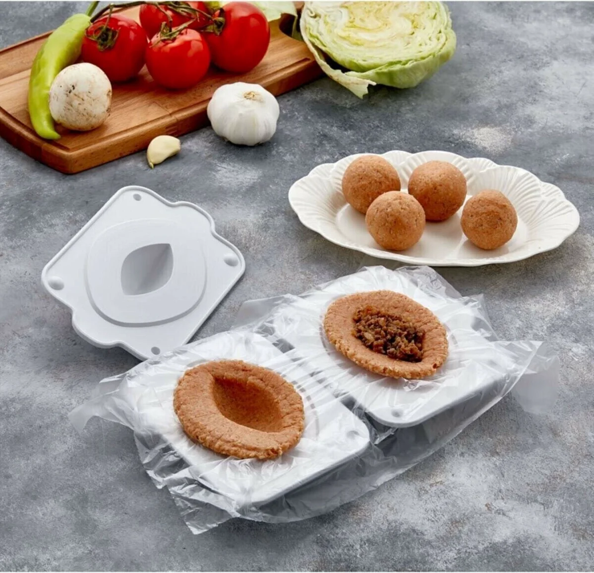 Pratic Stuffed Meatballs Apparatus,Maker Mold Pressing for Turkish icli kofte Kibbeh
Pratic Stuffed Meatballs Apparatus,Maker Mold Pressing for Turkish icli kofte Kibbeh