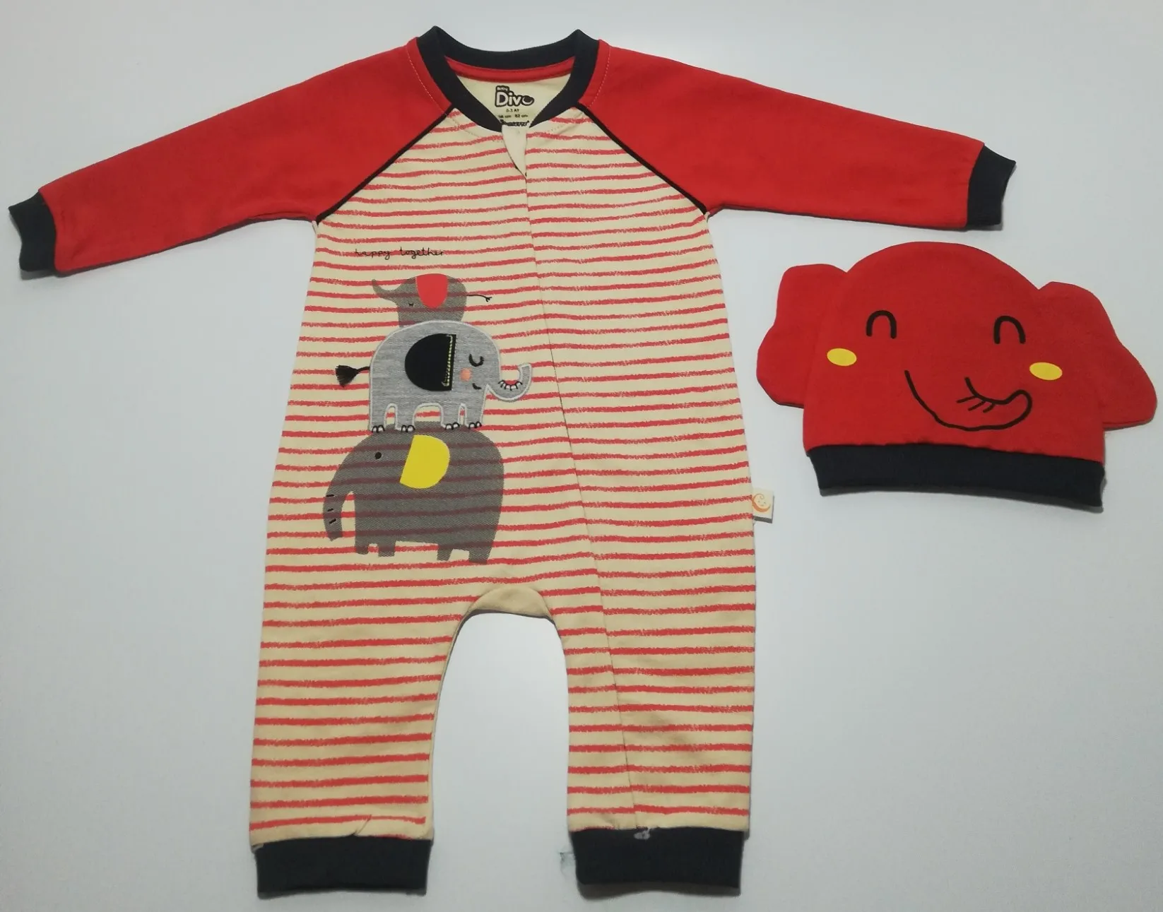 

Male Baby Child Jumpsuit Salopet Elephant Embroidered Red 2 parça